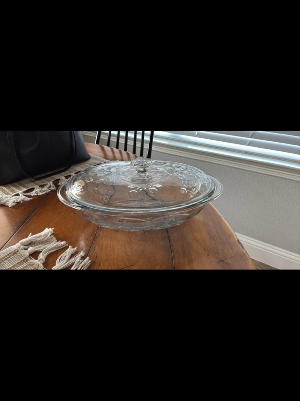 Anchor Hocking Clear Glass Covered Casserole Dish - Transparent 2 quart